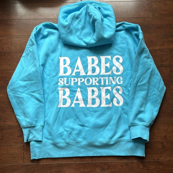 Brunette The Label Babes Supporting Babes Big Sister Hoodie - Picture 3 of 6